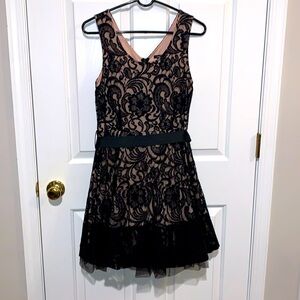 Rue 21 Black Lace Over Blush w/ Tulle Skirt and Ribbon Tie Dress Juniors Large